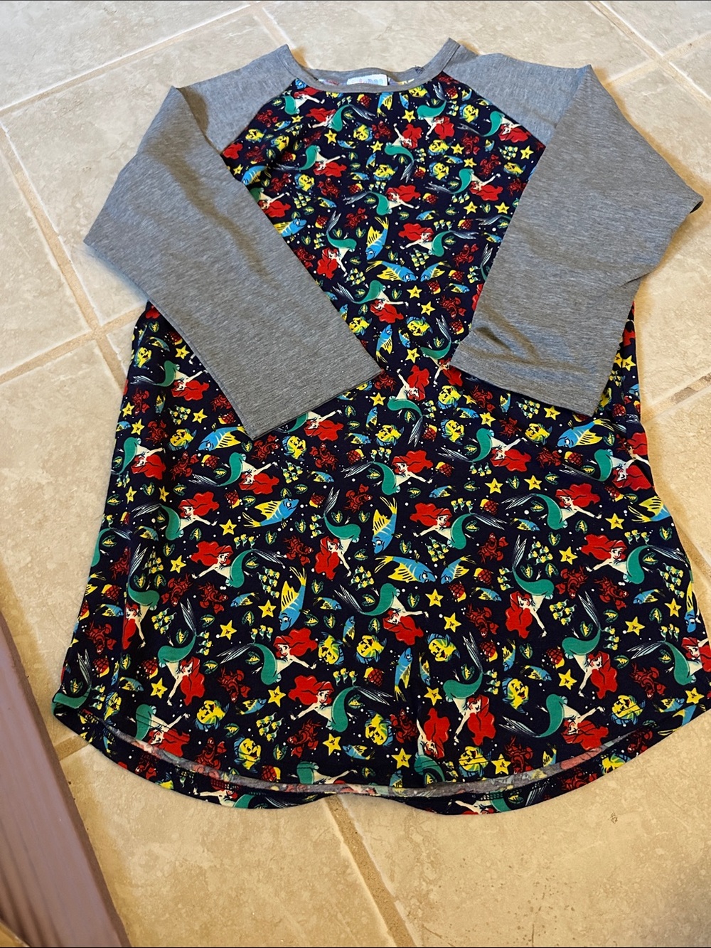 Lularoe Navy Mermaid Print Raglan Top with Gray Sleeves